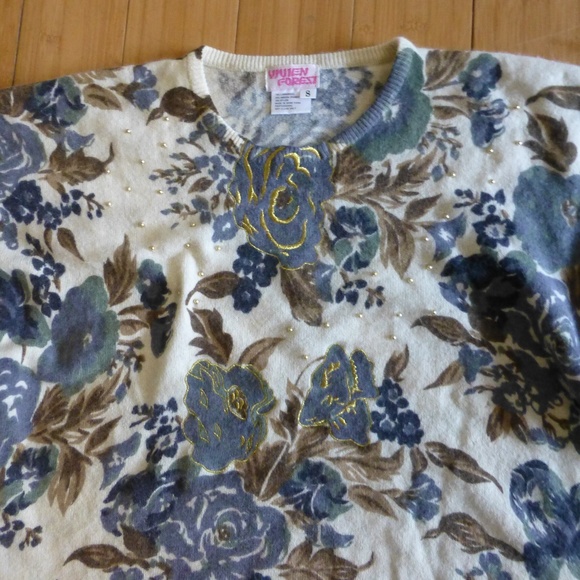 Vivian Forest floral fall sweater beading pearls s - Picture 2 of 3